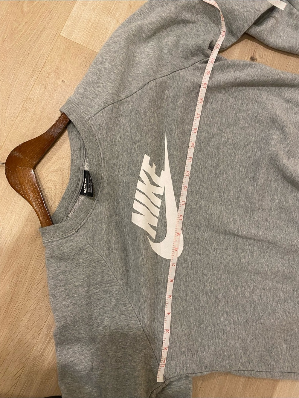 Nike Gray Logo Crew Sweatshirt - Women's - Picture 6 of 6